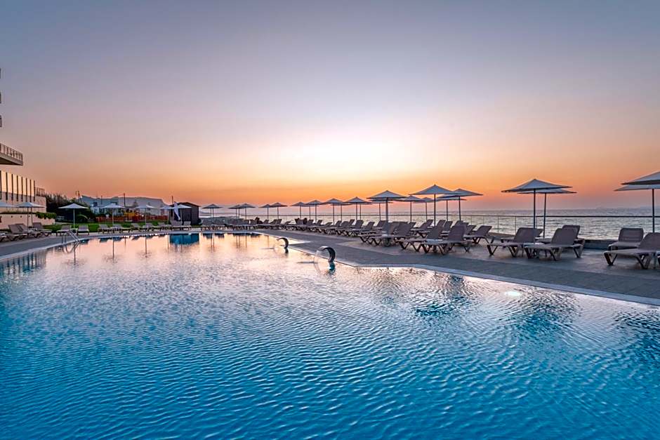 Themis Beach Hotel