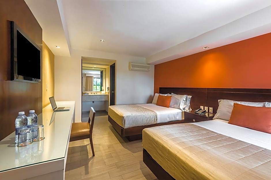 Hotel Puerta Del Sol Guadalajara