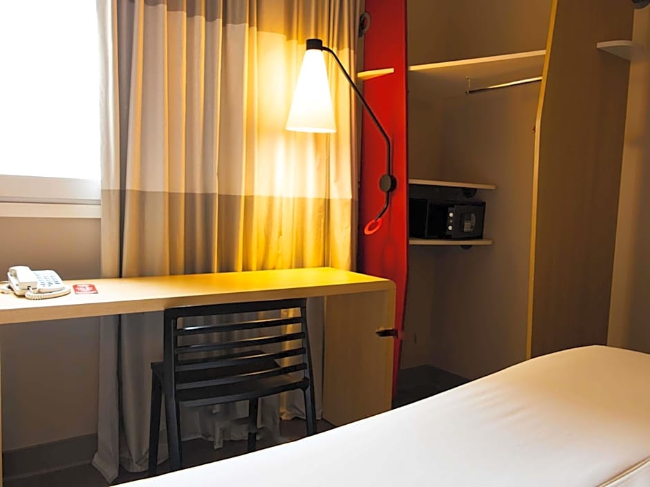 Ibis Iquique