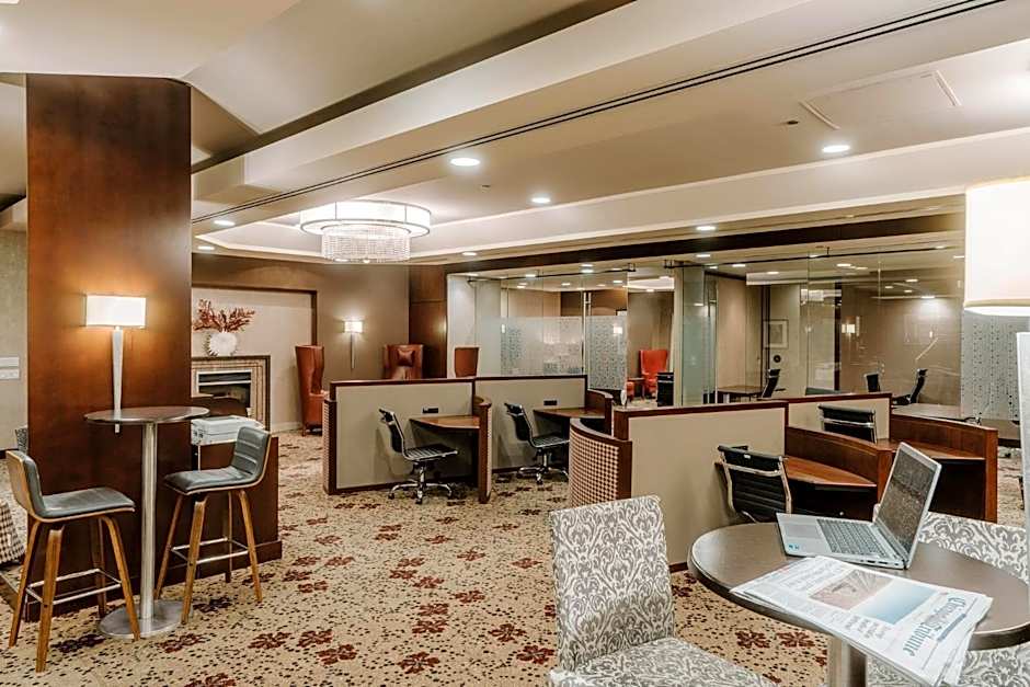 CLUB QUARTERS HOTEL, CENTRAL LOOP