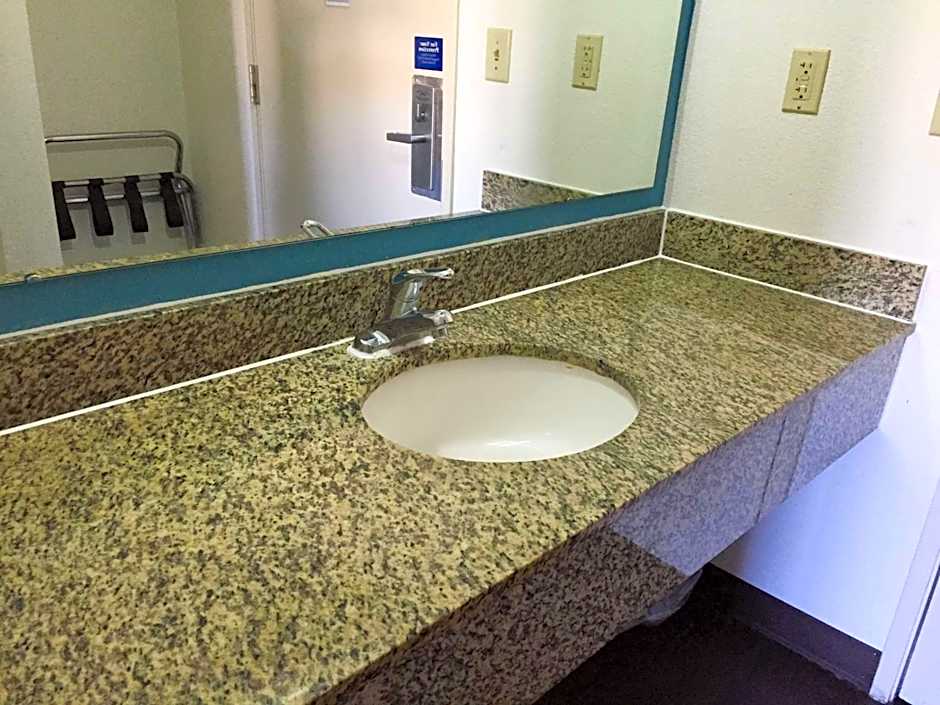 Motel 6-Norcross, GA