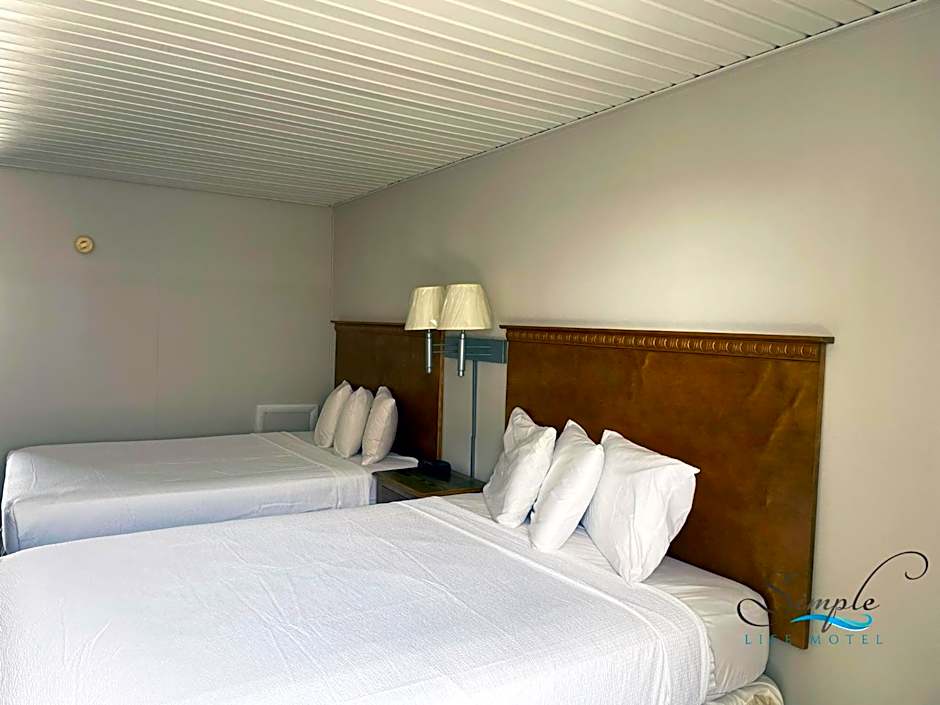 Simple Life Motel