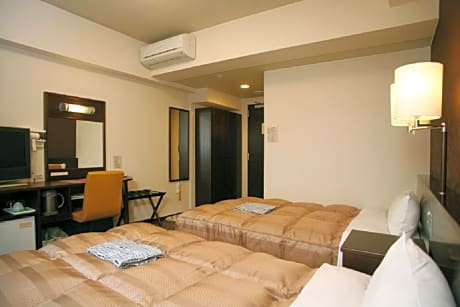 Double Room with Small Double Bed - Non-Smoking