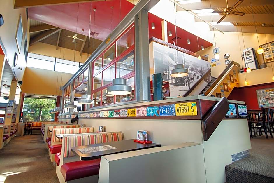 Coast Courtenay Hotel