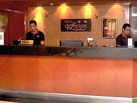 Hotel Deleeton KK