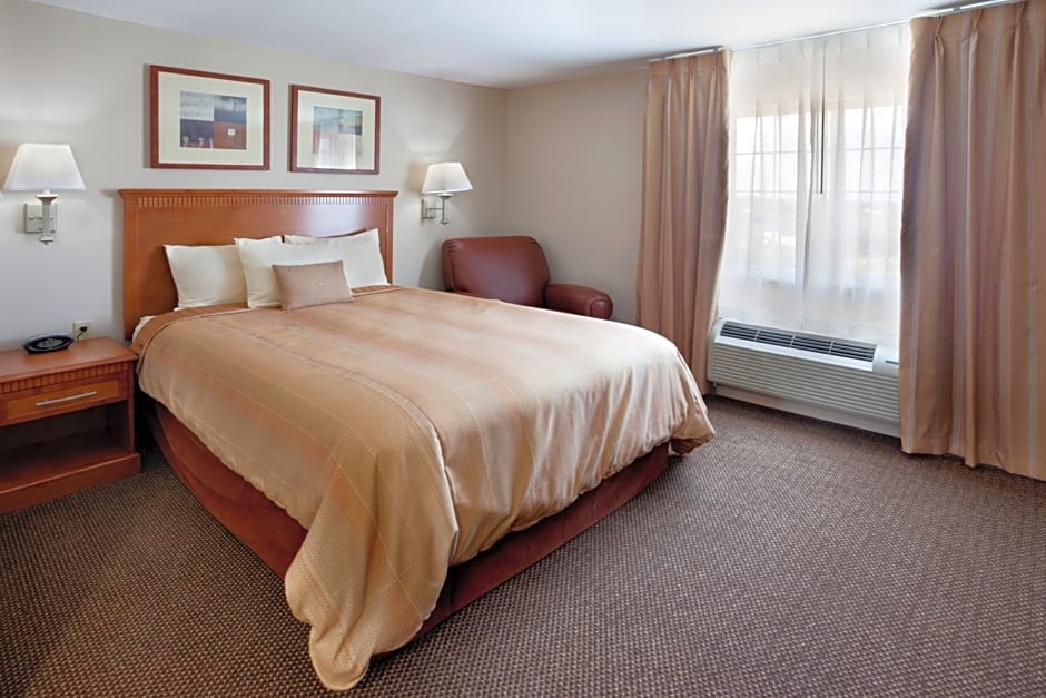 Candlewood Suites San Antonio NW Near SeaWorld By IHG