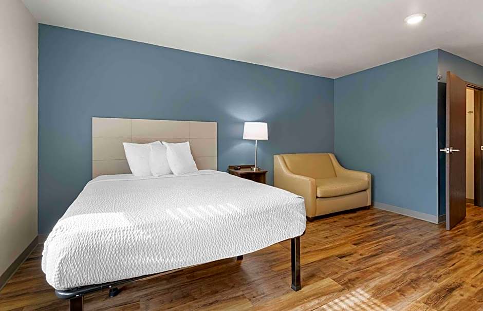 Extended Stay America Select Suites - Fort Walton Beach