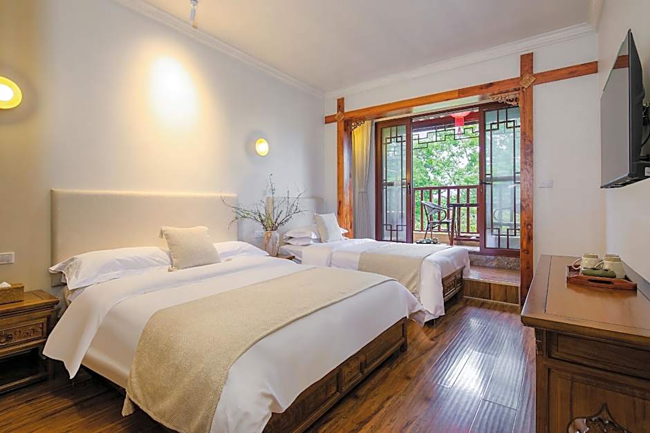 Yangshuo River View Hotel