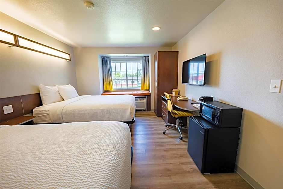 Microtel Inn & Suites By Wyndham Cheyenne