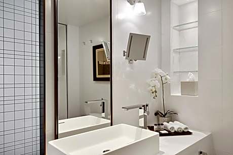 Suite with Two Double Beds