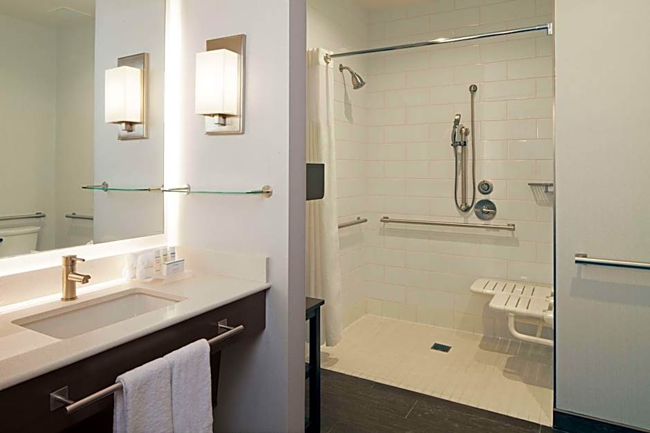 Homewood Suites by Hilton Los Angeles Intl Airport