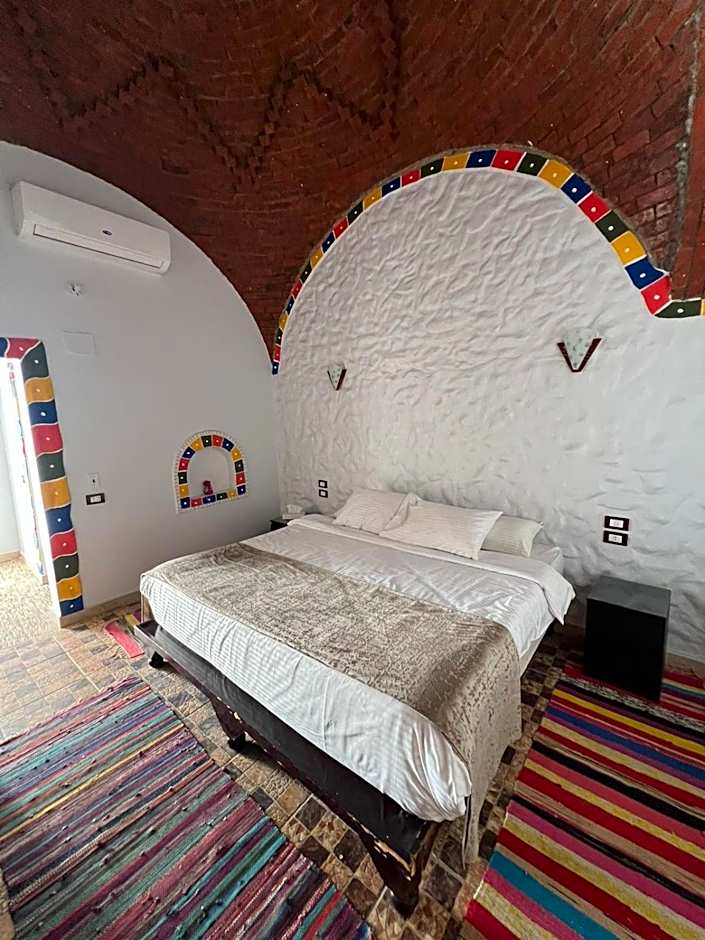 Artika Wadi Kiki Hotel