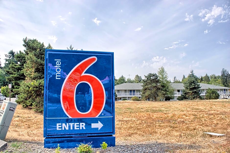 Motel 6 Seattle, WA - South