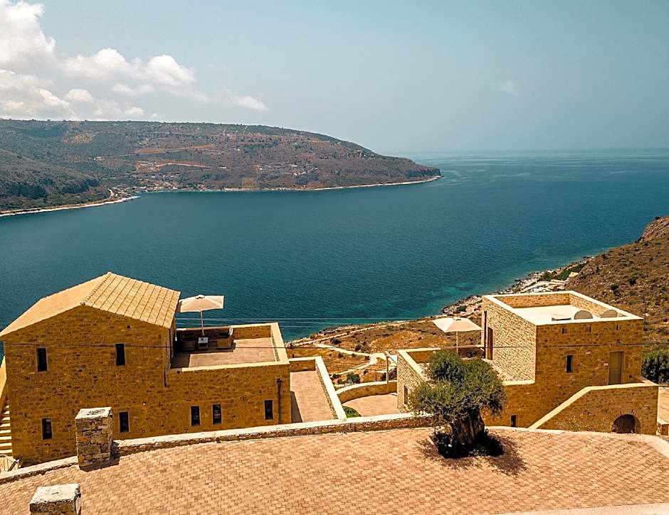 Akrolithi Boutique Hotel & Suites