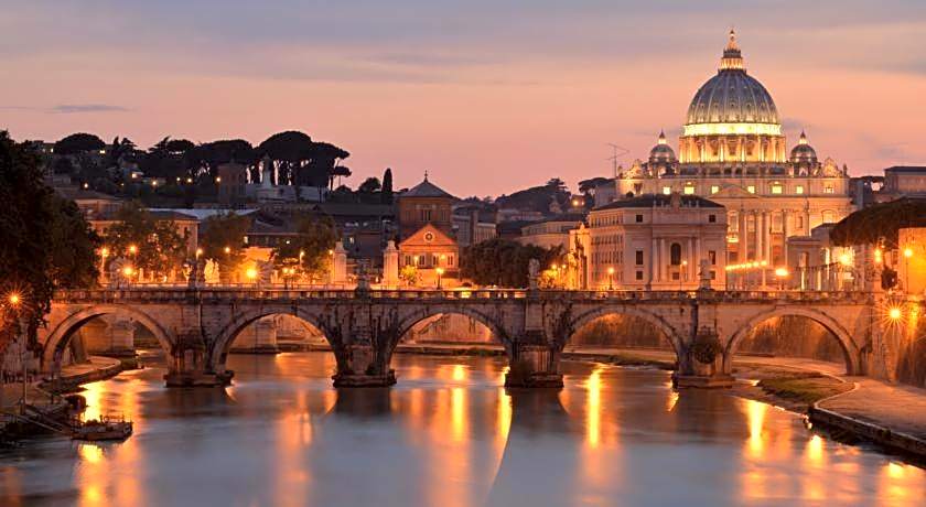 B&B Vatican's Keys