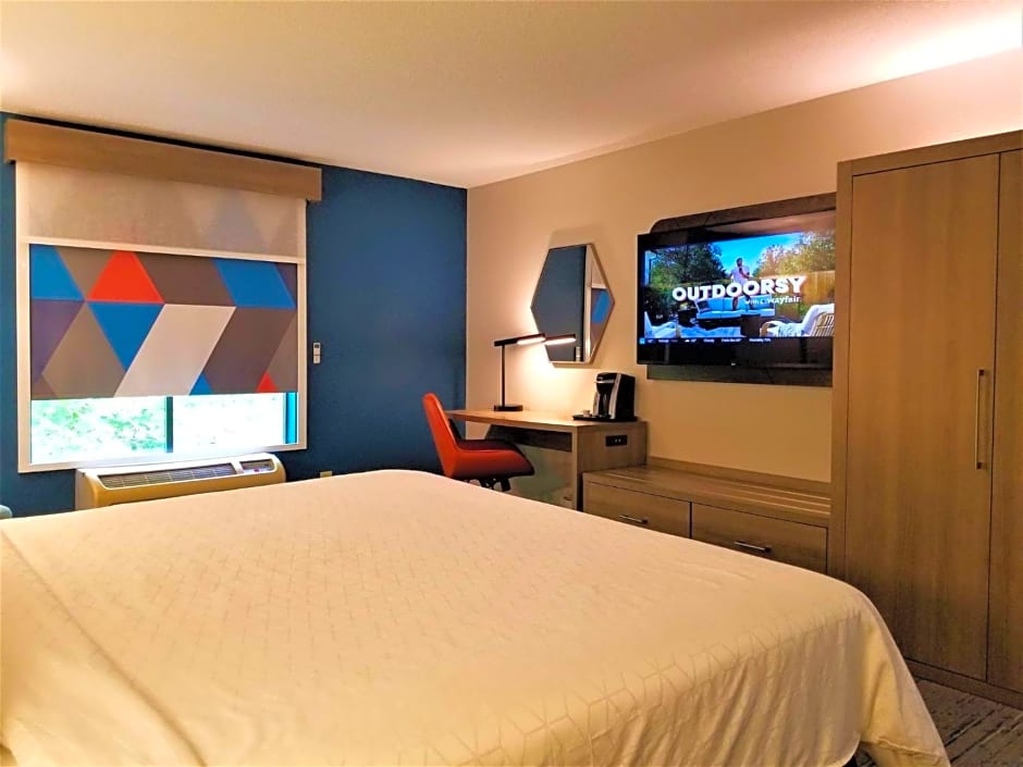 Holiday Inn Express Apex - Raleigh By IHG