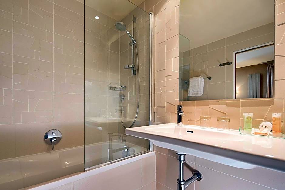 A La Villa des Artistes