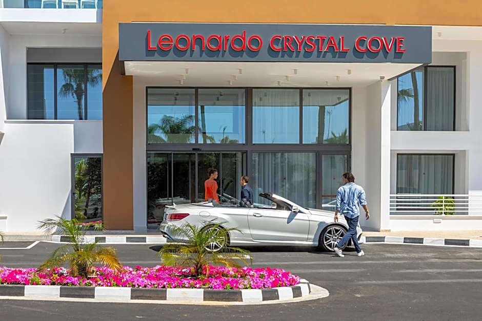 Leonardo Crystal Cove Hotel & Spa - Adults only