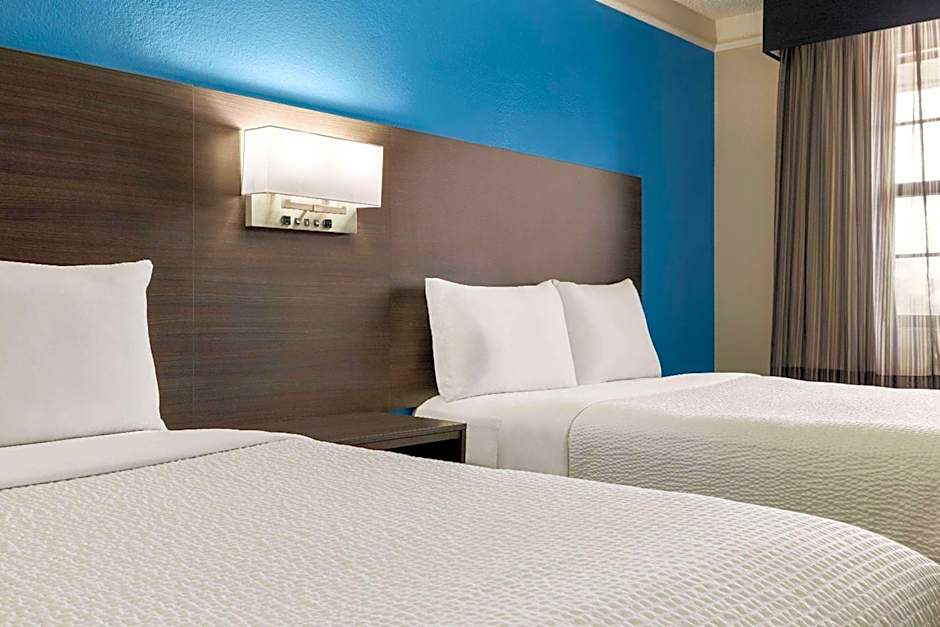 La Quinta Inn San Antonio I-35 N at Toepperwein