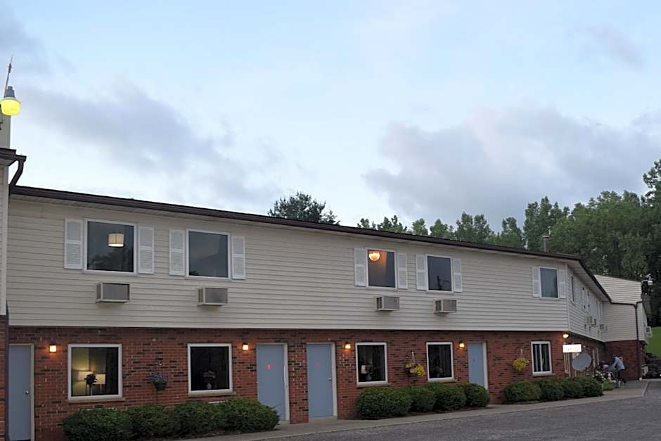 Attican Motel - Attica - Batavia - Warsaw - Darien Lake
