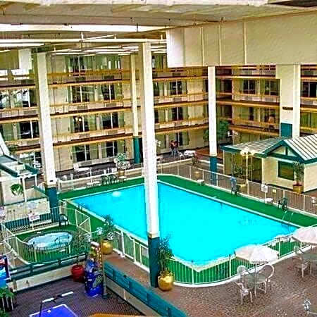 The Lodge Hotel and Banquets