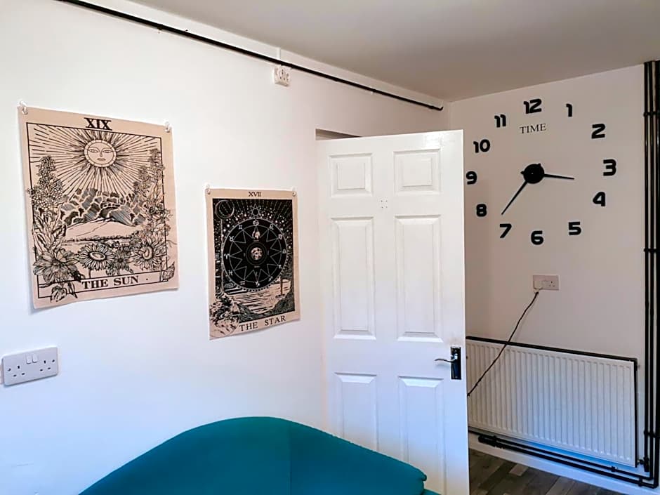 116 Maison Dieu Road Room E in Dover