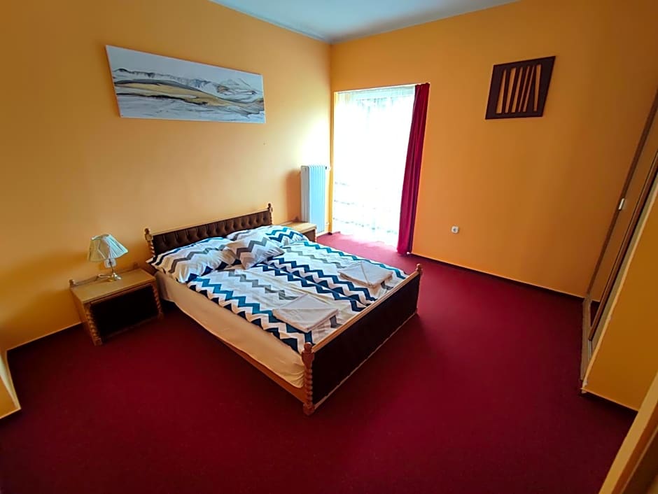 Hotel Béke Sziget Komló