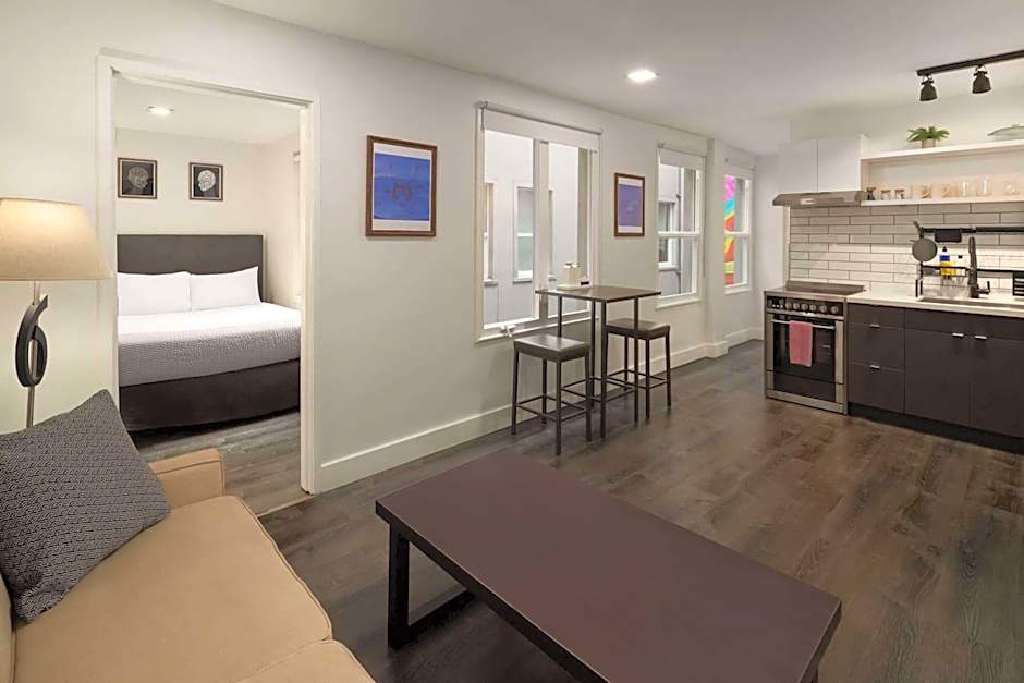 Reside Seattle Downtown, a Wyndham Residence