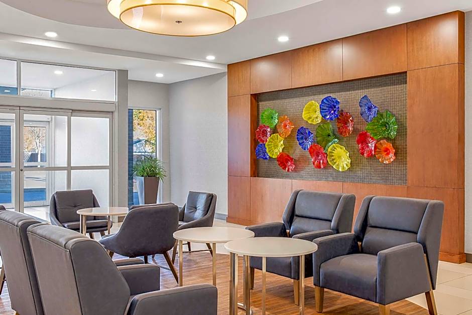 Homewood Winnipeg Airport-Polo Park