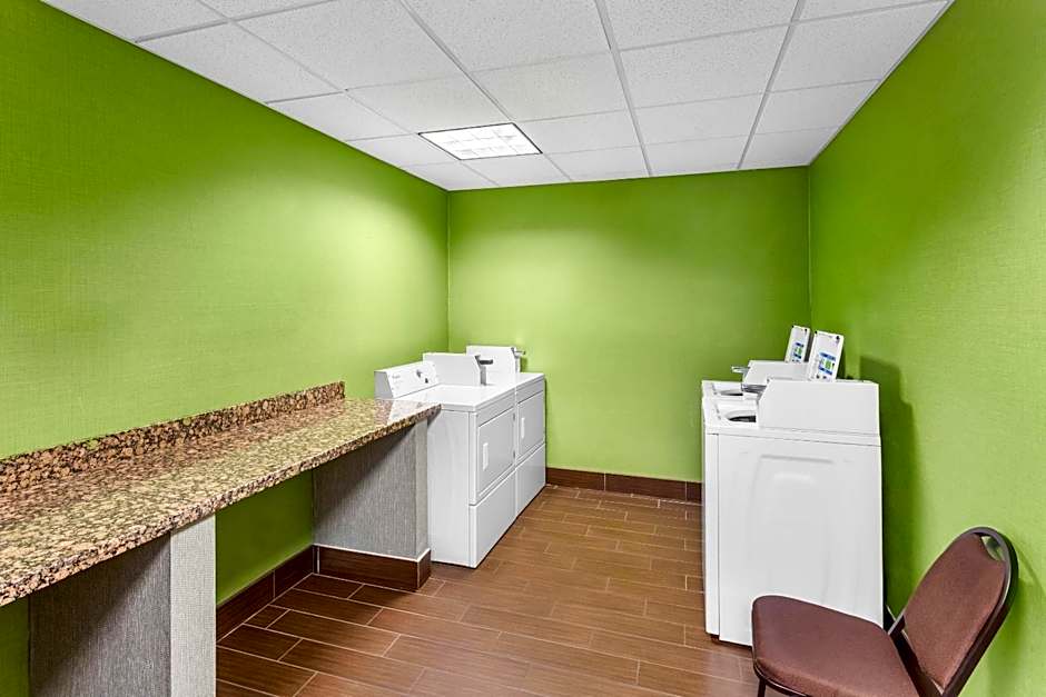 Hampton Inn By Hilton Huntington University Area