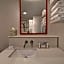 Hampton Inn By Hilton Birmingham-Colonnade 280