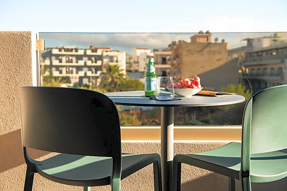 Cosmeen Lifestyle Boutique Stay