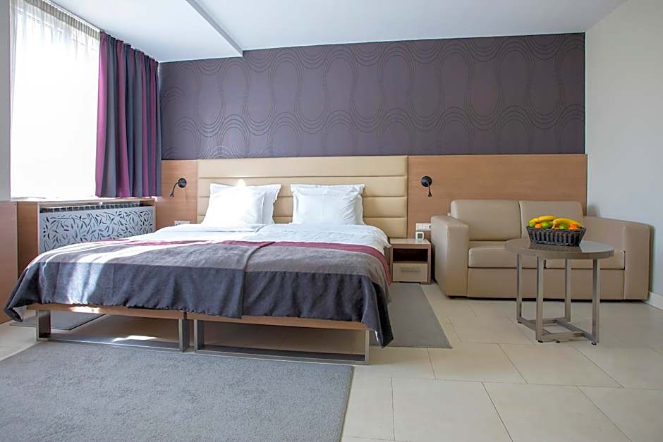 Hotel Srbija Garden-FREE PARKING