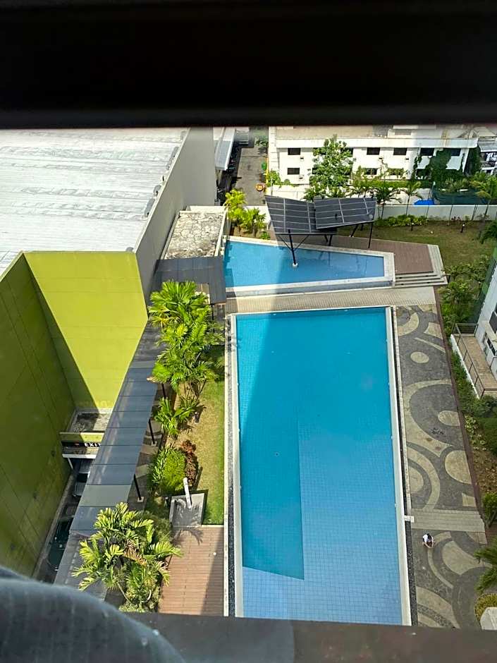 1 BR Centrio Tower 926