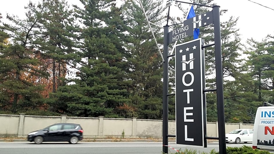 Flying Hotel