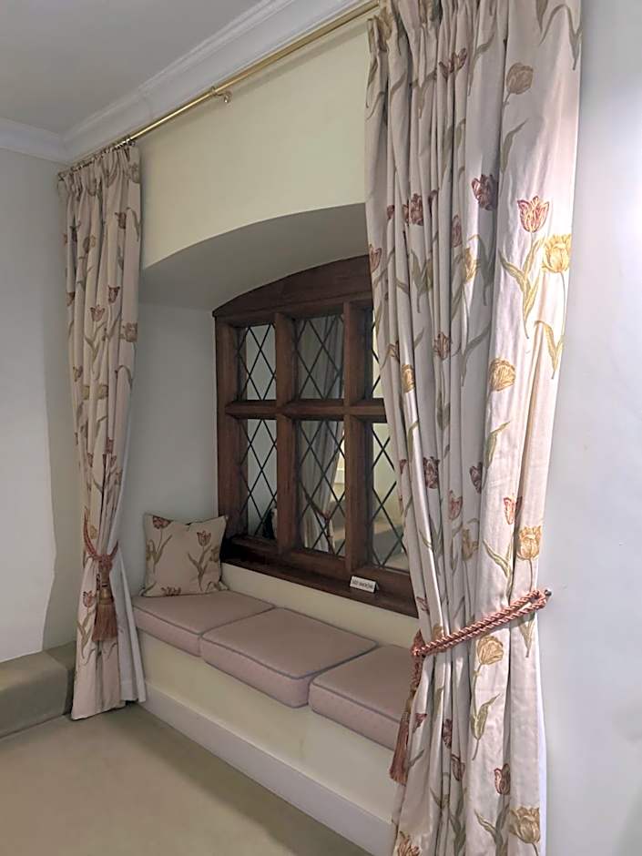 Moresby Hall Country House Hotel