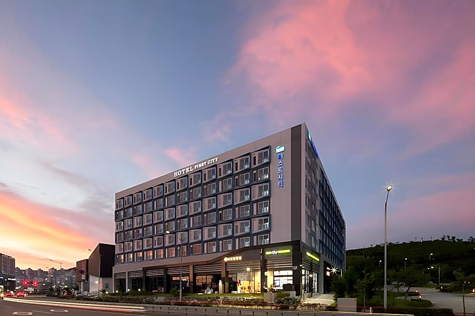 yeosu hotel first city