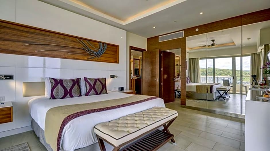 Royalton Blue Waters Autograph All-Inclusive Resor