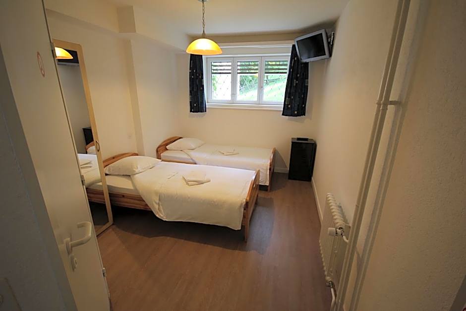 Hotel Abaca