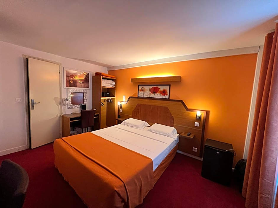 Le Nouvel Hotel Du Theatre