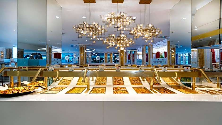 BULL Eugenia Victoria & SPA