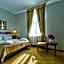 My City Hotel