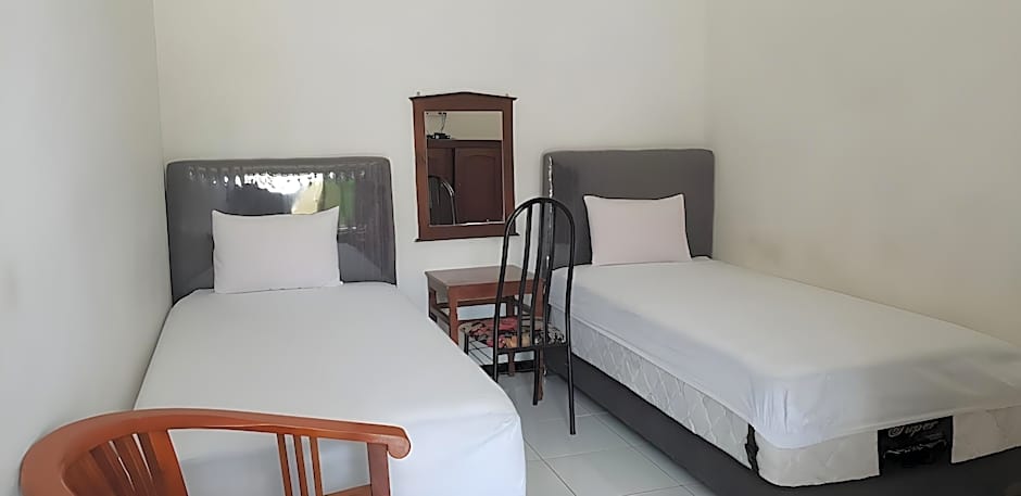 OYO 2753 Irma's Residence