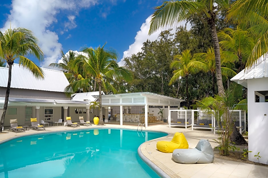 Tropical Attitude, 3 Star