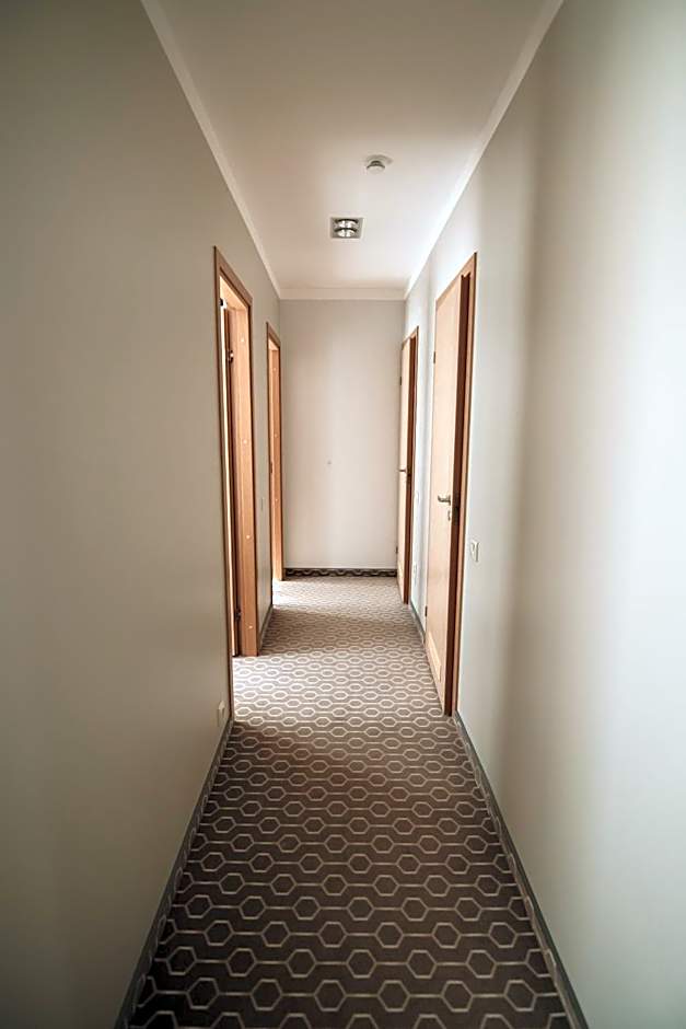 Merepargi ApartHotel & Cafe