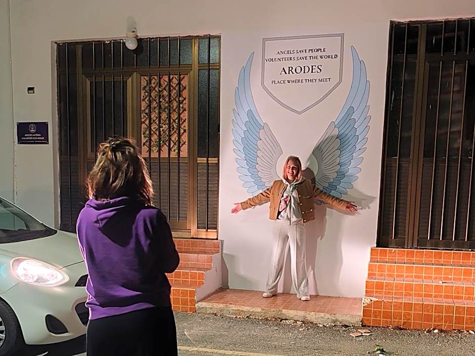 Arodes AsteriA Volunteer & Youth ECO-house