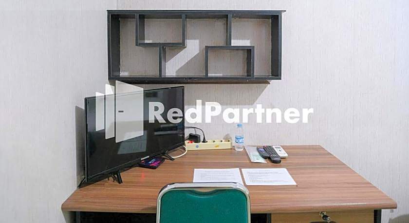 Pondok Hijau Syariah Mitra RedDoorz @ Citraland Surabaya