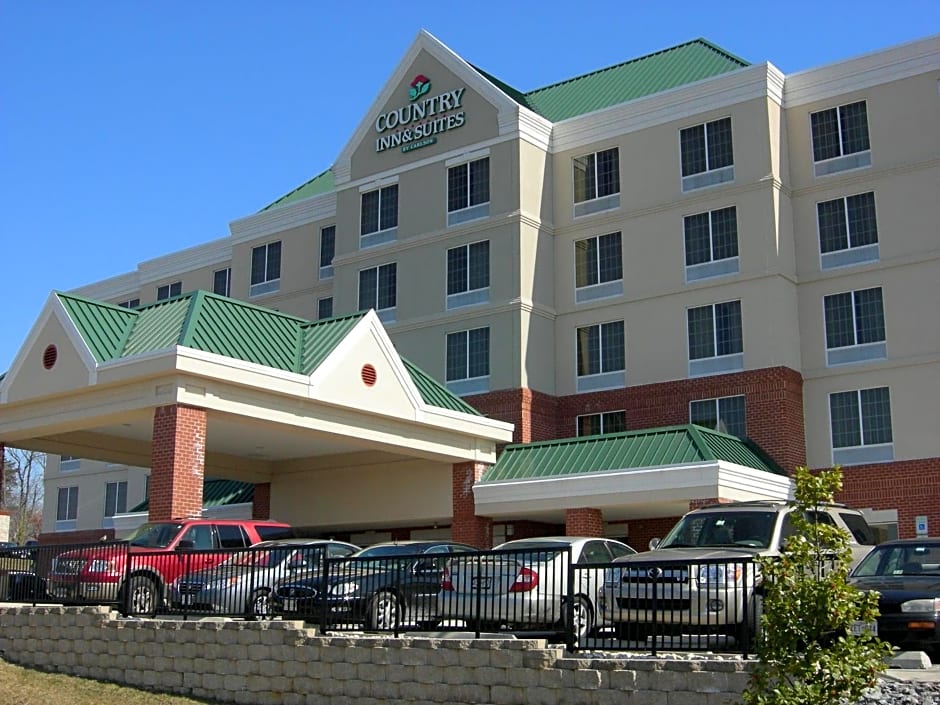 Country Inn & Suites by Radisson, BWI Airport (Baltimore), MD