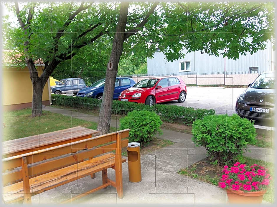 Garni Hotel Lav