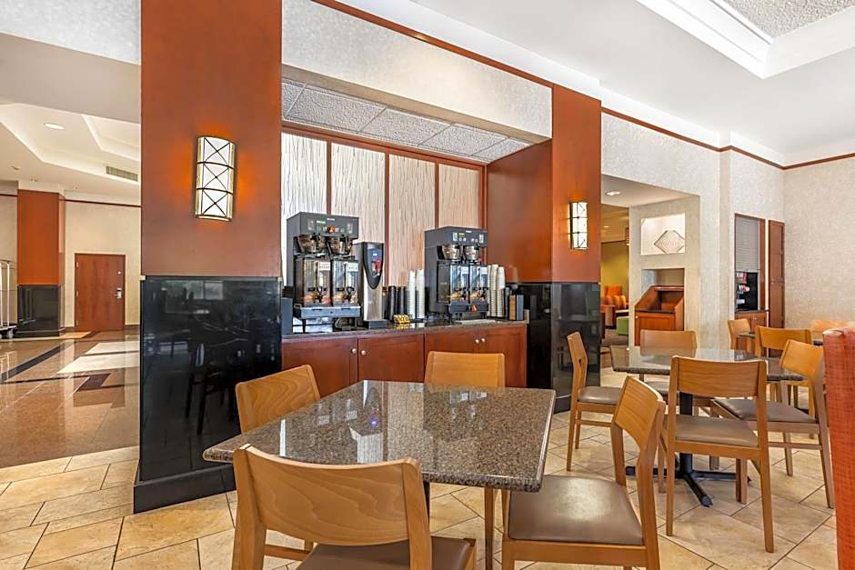 Drury Inn & Suites St. Louis near Forest Park